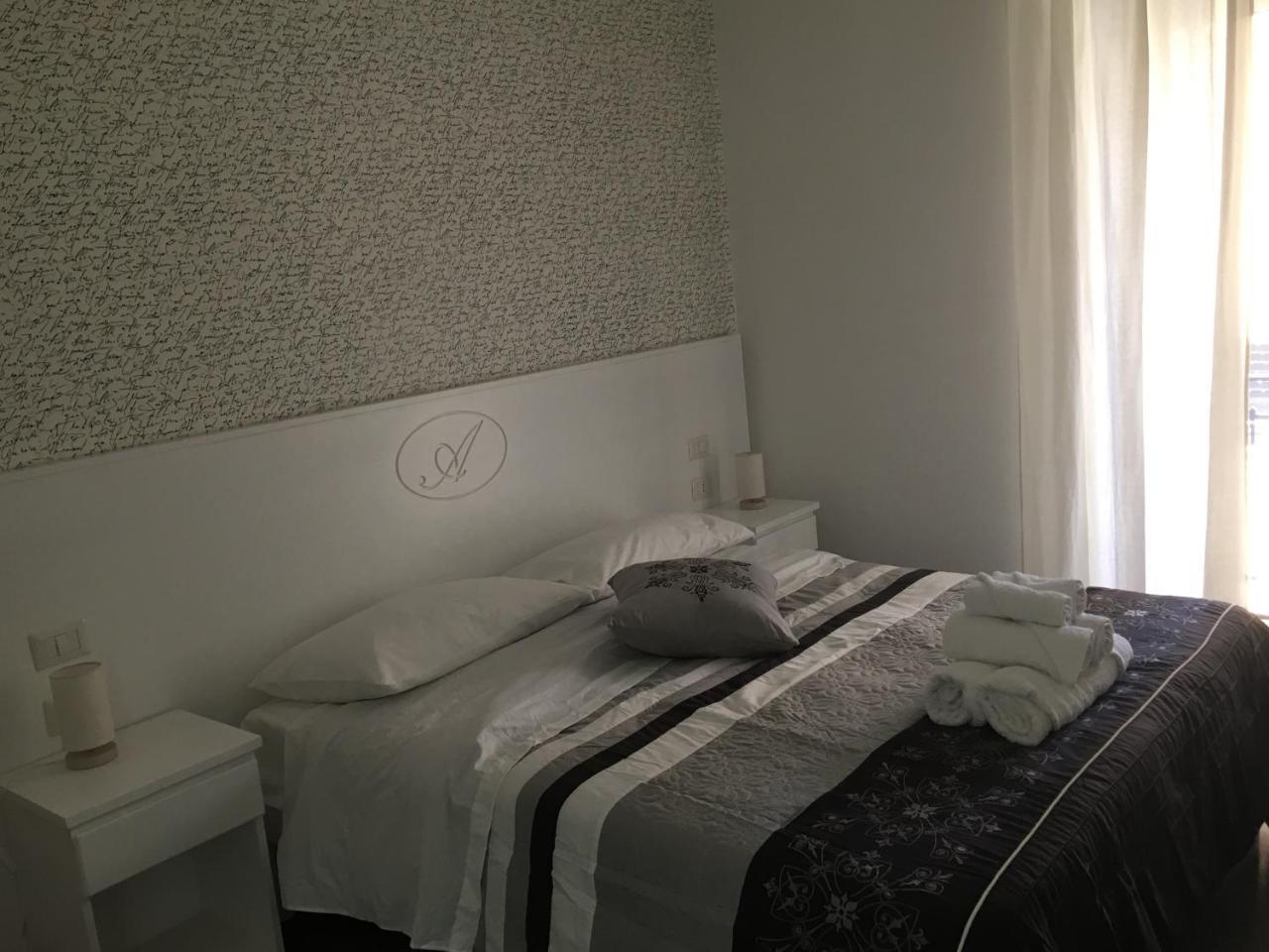B&B Alambrado Rooms & Suites Napoli Exterior foto