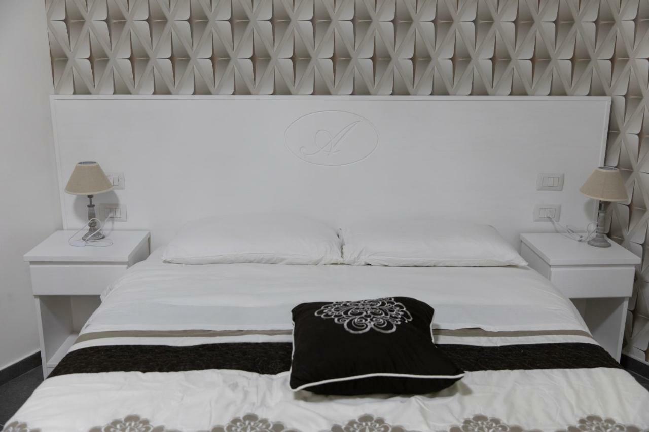 B&B Alambrado Rooms & Suites Napoli Exterior foto